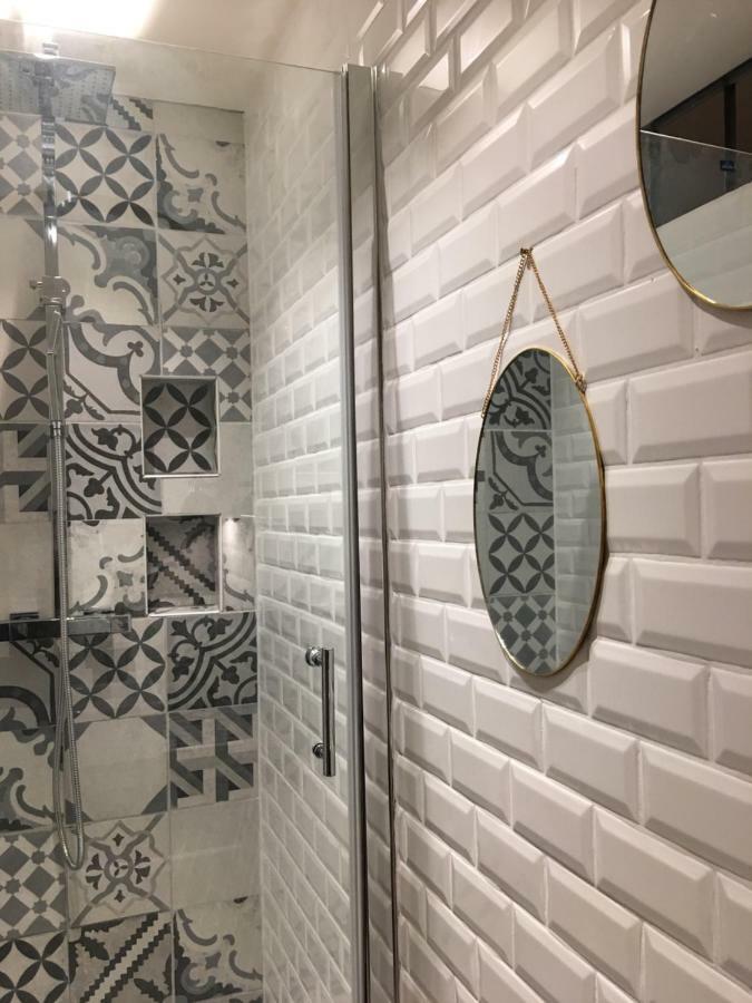 Le 17 Apartment Rodez Bagian luar foto