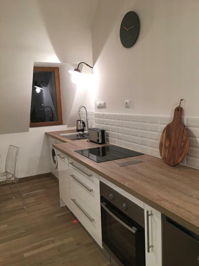 Le 17 Apartment Rodez Bagian luar foto